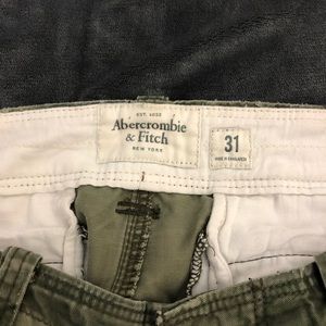 Abercrombie & Fitch New York Camo cargo shorts